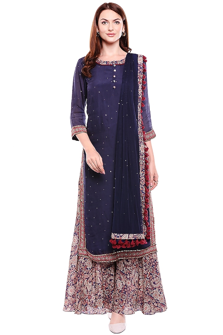 Blue Cheetah Embroidered Kurta Set by Soup by Sougat Paul at Pernia's Pop Up Shop
