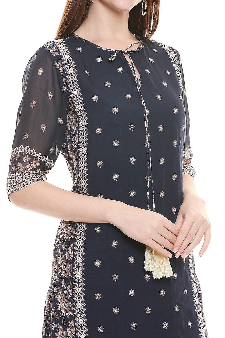 Persian Blue & Off White Embroidered Kurta With Pants by Soup by Sougat Paul at Pernia's Pop Up Shop