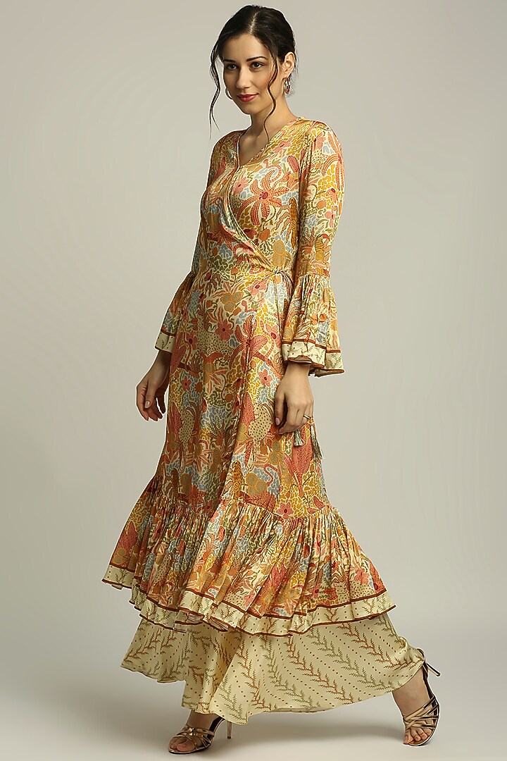 Multi-Colored Satin Kurta Set by Soup by Sougat Paul at Pernia's Pop Up Shop