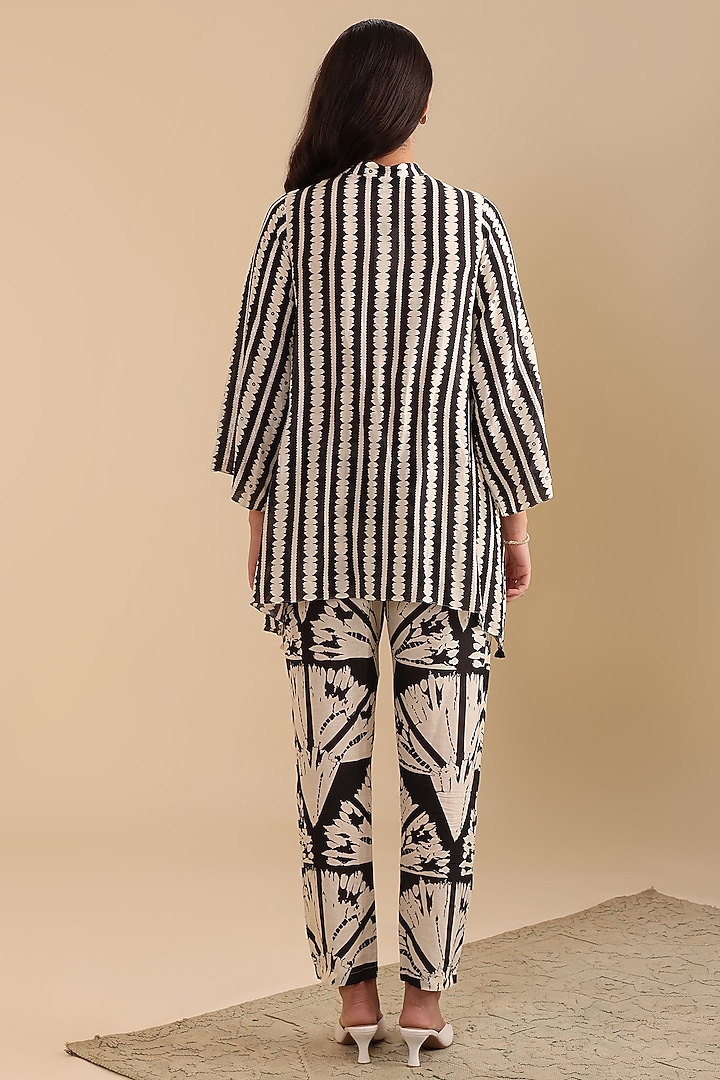 Black & White Cotton Linen Embellished Co-Ord Set by Soup by Sougat Paul at Pernia's Pop Up Shop