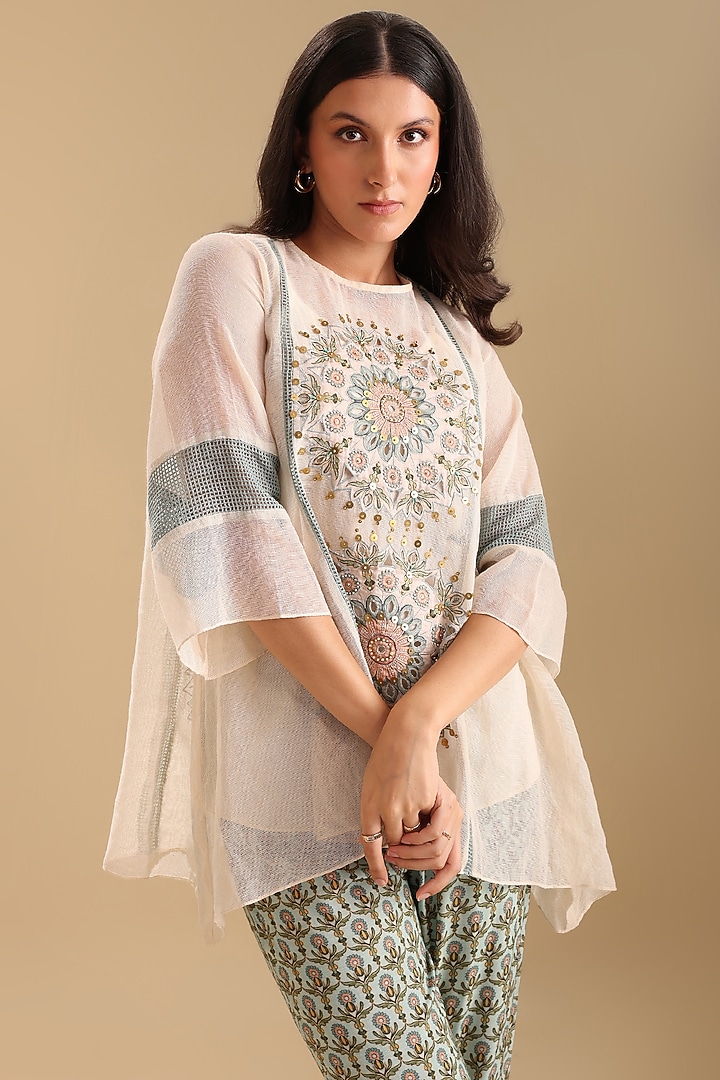 Off-White & Green Handloom Cotton Applique Embroidered Co-Ord Set by Soup by Sougat Paul at Pernia's Pop Up Shop