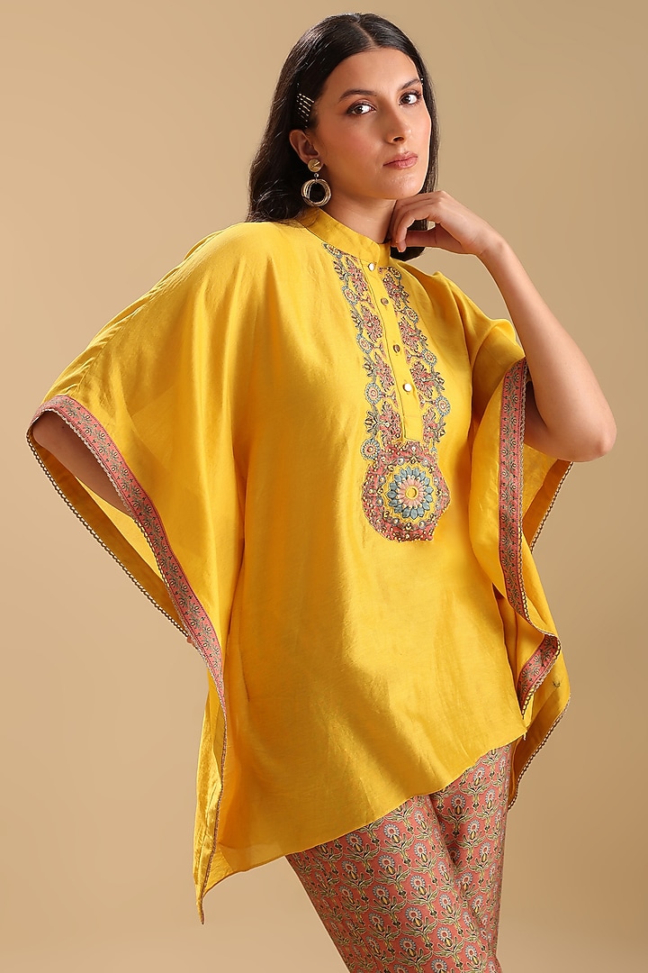 Yellow Chanderi Embellished Kaftan Set by Soup by Sougat Paul at Pernia's Pop Up Shop