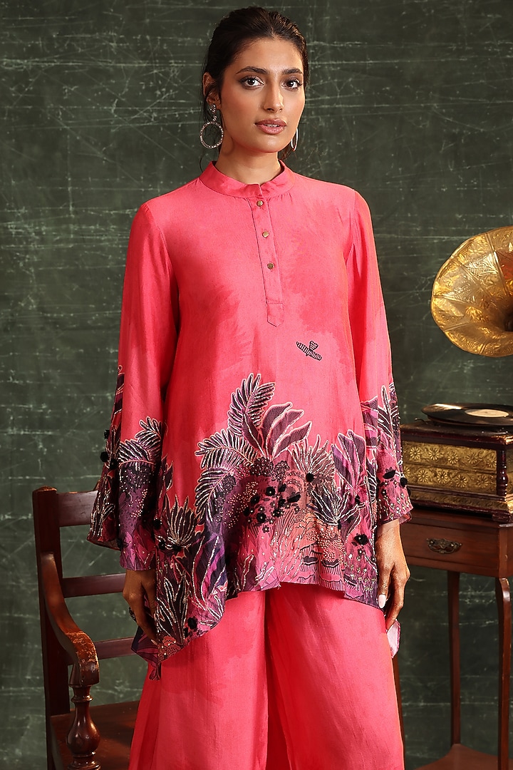Pink Chanderi Silk Embellished Co-Ord Set by Soup by Sougat Paul at Pernia's Pop Up Shop