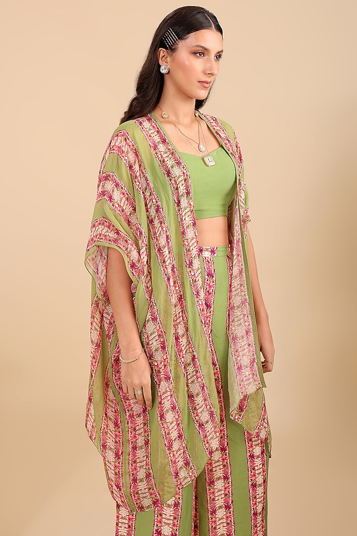 Green Organza Embellished Cape Set by Soup by Sougat Paul at Pernia's Pop Up Shop