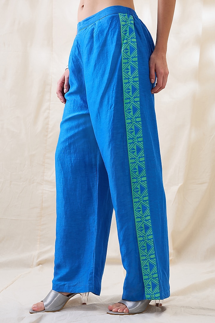 Blue Linen Embellished Co-Ord Set by Soup by Sougat Paul at Pernia's Pop Up Shop