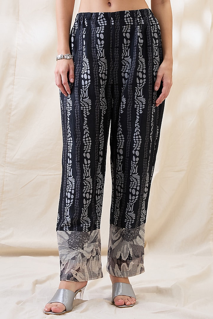 Black Linen Embellished Co-Ord Set by Soup by Sougat Paul at Pernia's Pop Up Shop