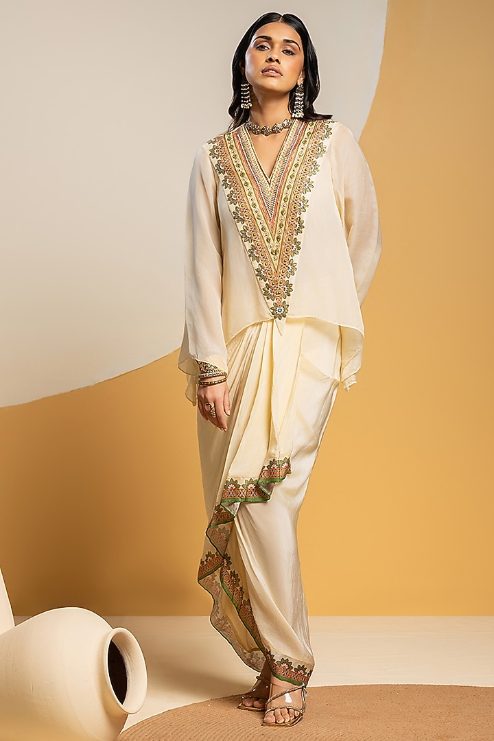 Off-White Crepe Printed Draped Skirt Set by Soup by Sougat Paul at Pernia's Pop Up Shop