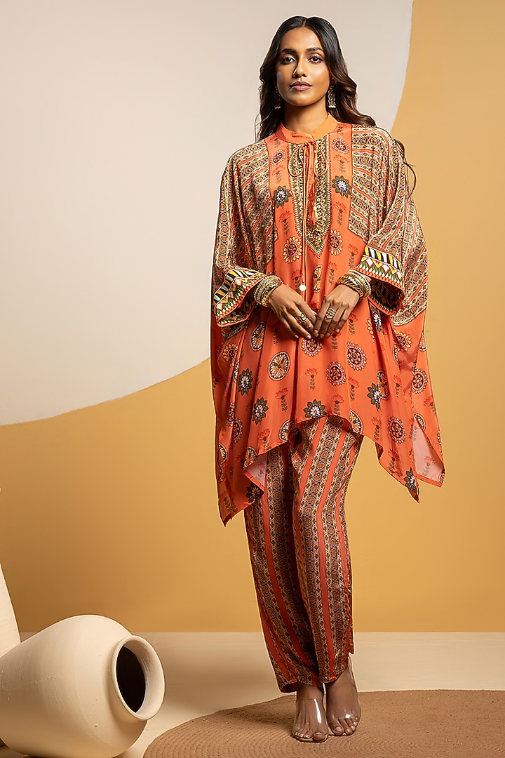 Rust Crepe Embellished Kimono Kurta Set by Soup by Sougat Paul at Pernia's Pop Up Shop