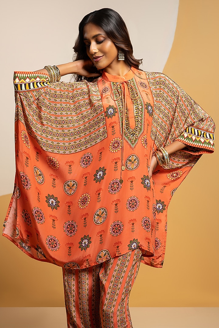 Rust Crepe Embellished Kimono Kurta Set by Soup by Sougat Paul at Pernia's Pop Up Shop