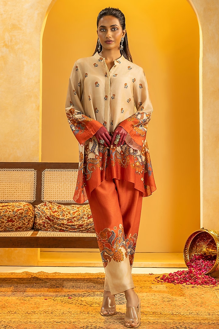 Beige & Maroon Chanderi Embroidered Kurta Set by Soup by Sougat Paul at Pernia's Pop Up Shop