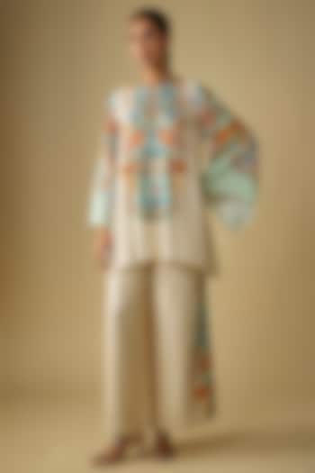 White Chanderi Embellished Kurta Set by Soup by Sougat Paul at Pernia's Pop Up Shop