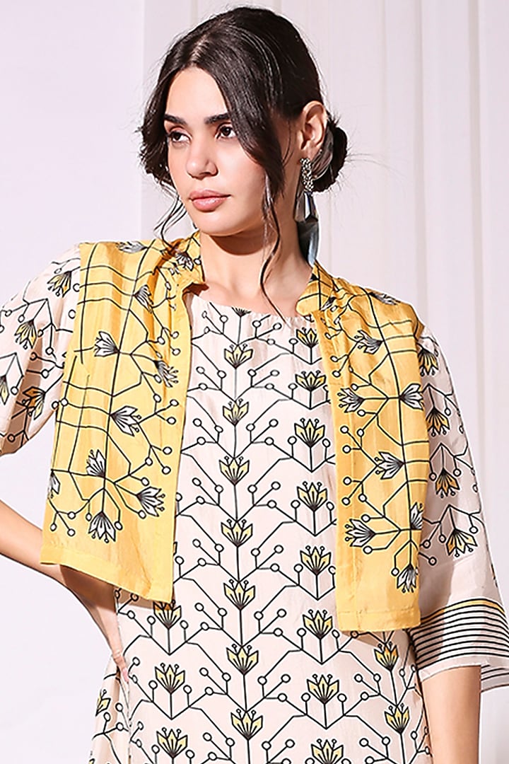 White Printed Kurta Set by Soup by Sougat Paul at Pernia's Pop Up Shop