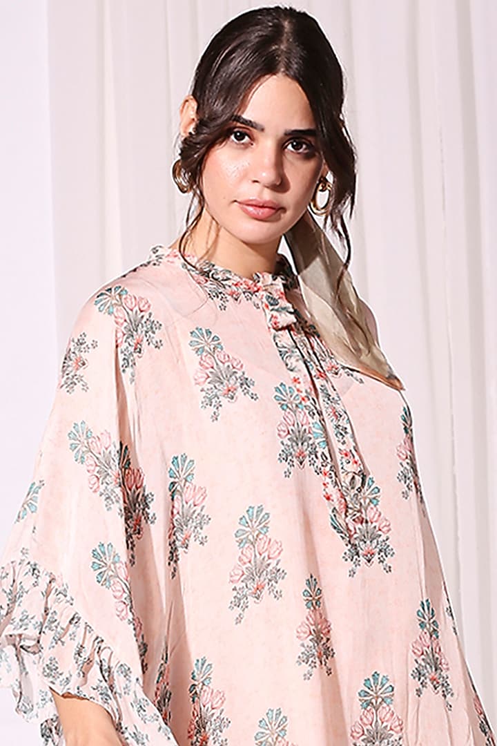 Mellow Rose Printed Kaftan by Soup by Sougat Paul at Pernia's Pop Up Shop
