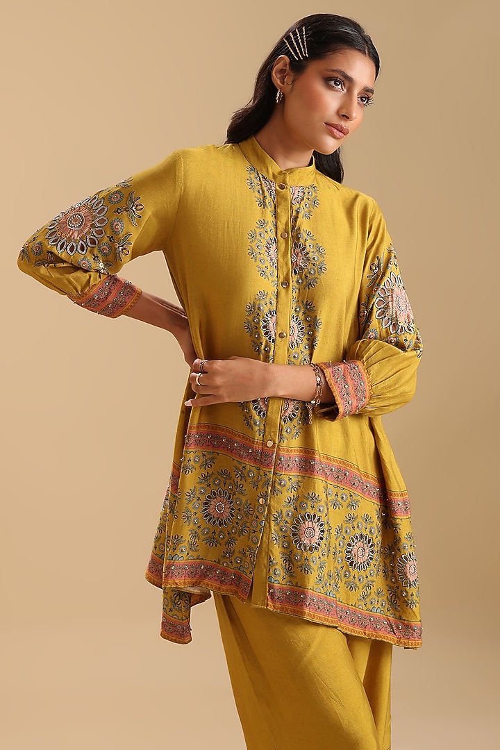 Yellow Cotton Silk Embellished Co-Ord Set by Soup by Sougat Paul at Pernia's Pop Up Shop
