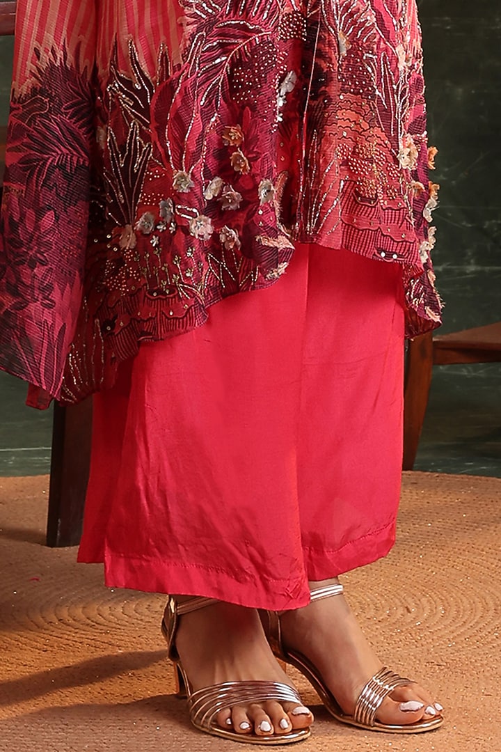 Pink Organza Embellished Kurta Set by Soup by Sougat Paul at Pernia's Pop Up Shop
