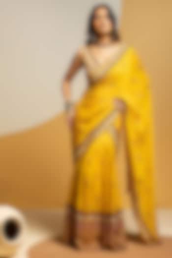 Yellow Organza Embellished Pre-Stitched Party Wear Saree Set by Soup by Sougat Paul at Pernia's Pop Up Shop