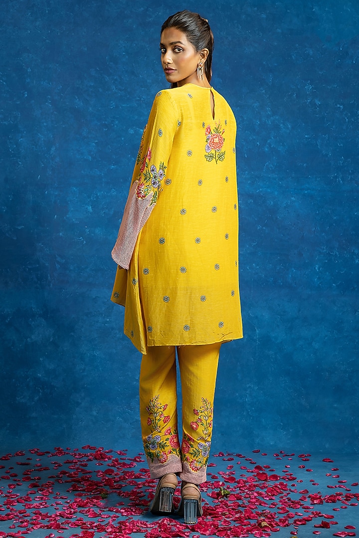Yellow & Pink Cotton Net Color Blocked Kurta Set by Soup by Sougat Paul at Pernia's Pop Up Shop