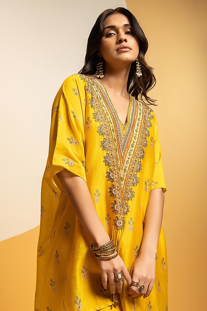 Yellow Chanderi Embellished Kurta Set by Soup by Sougat Paul at Pernia's Pop Up Shop