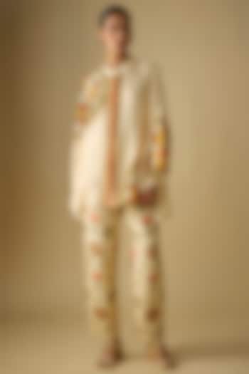 Beige Chanderi Embellished Co-Ord Set by Soup by Sougat Paul at Pernia's Pop Up Shop