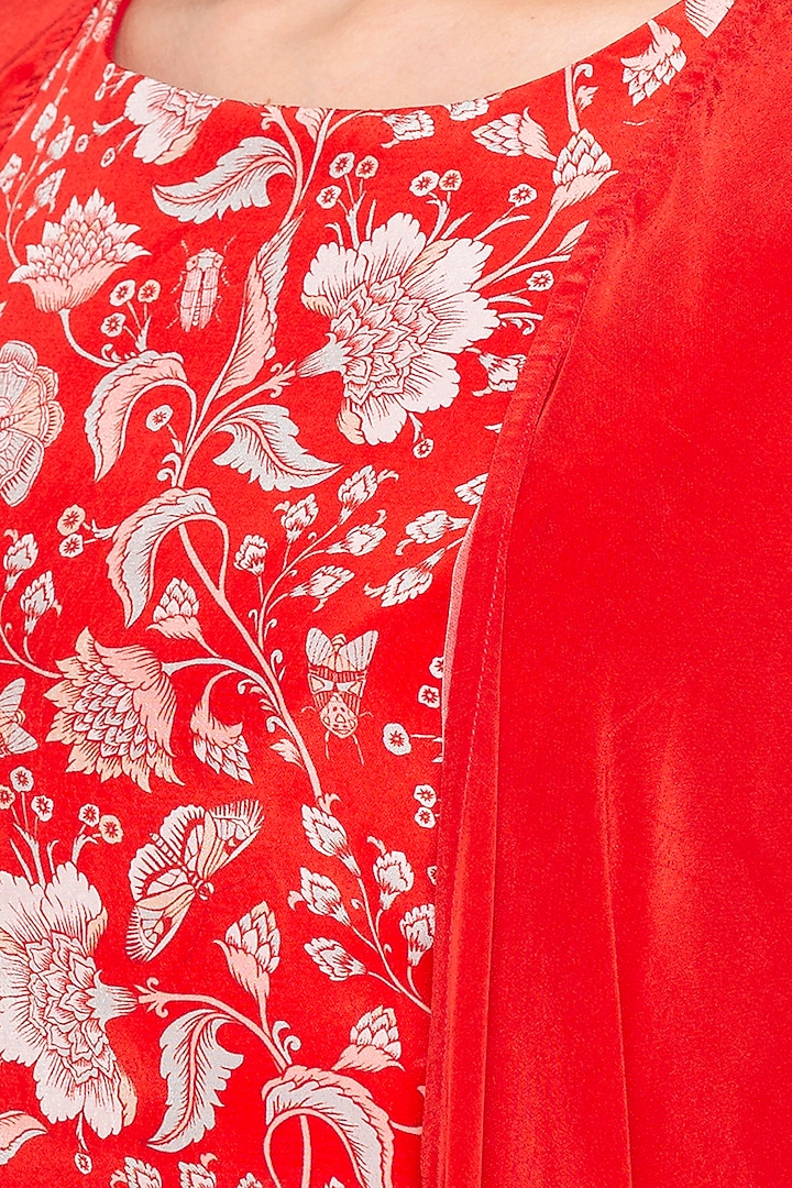 Red Printed Crop Top With Pants & Embroidered Cape by Soup by Sougat Paul at Pernia's Pop Up Shop