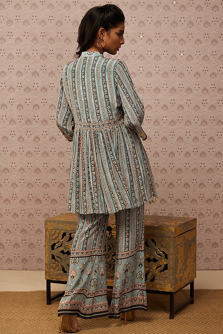 Blue Crepe Kurta Set by Soup by Sougat Paul at Pernia's Pop Up Shop