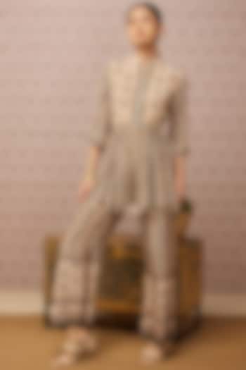 Beige Embroidered Kurta Set by Soup by Sougat Paul at Pernia's Pop Up Shop