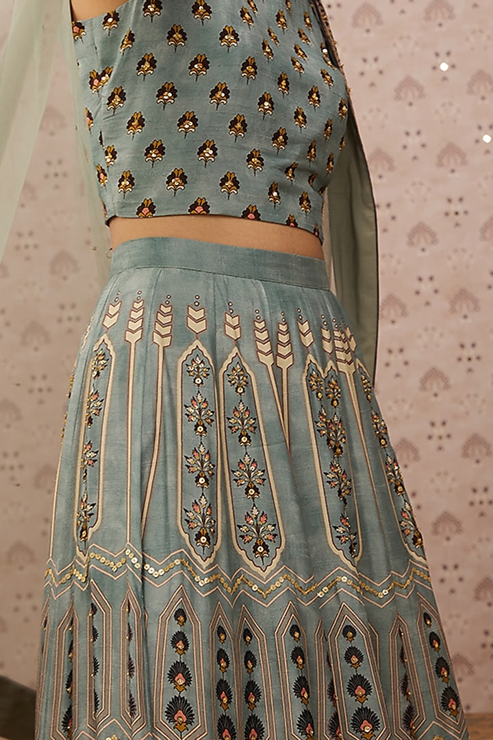 Blue Embroidered Wedding Lehenga Set by Soup by Sougat Paul at Pernia's Pop Up Shop