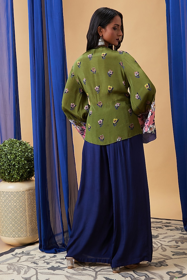 Green Crepe Embroidered Angrakha Set by Soup by Sougat Paul at Pernia's Pop Up Shop