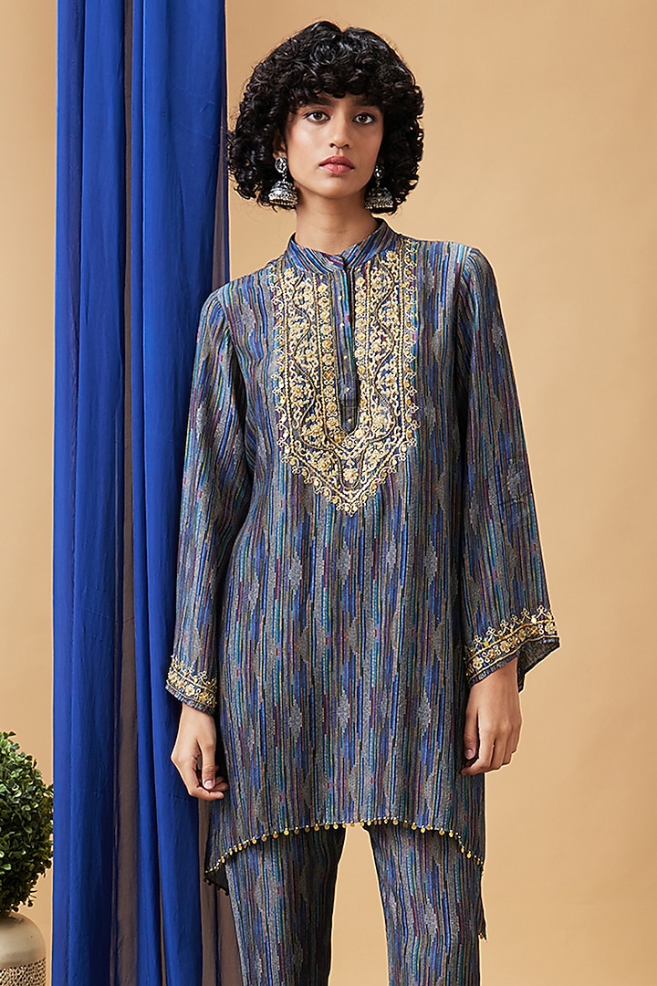 Blue Silk Embroidered Kurta Set by Soup by Sougat Paul at Pernia's Pop Up Shop