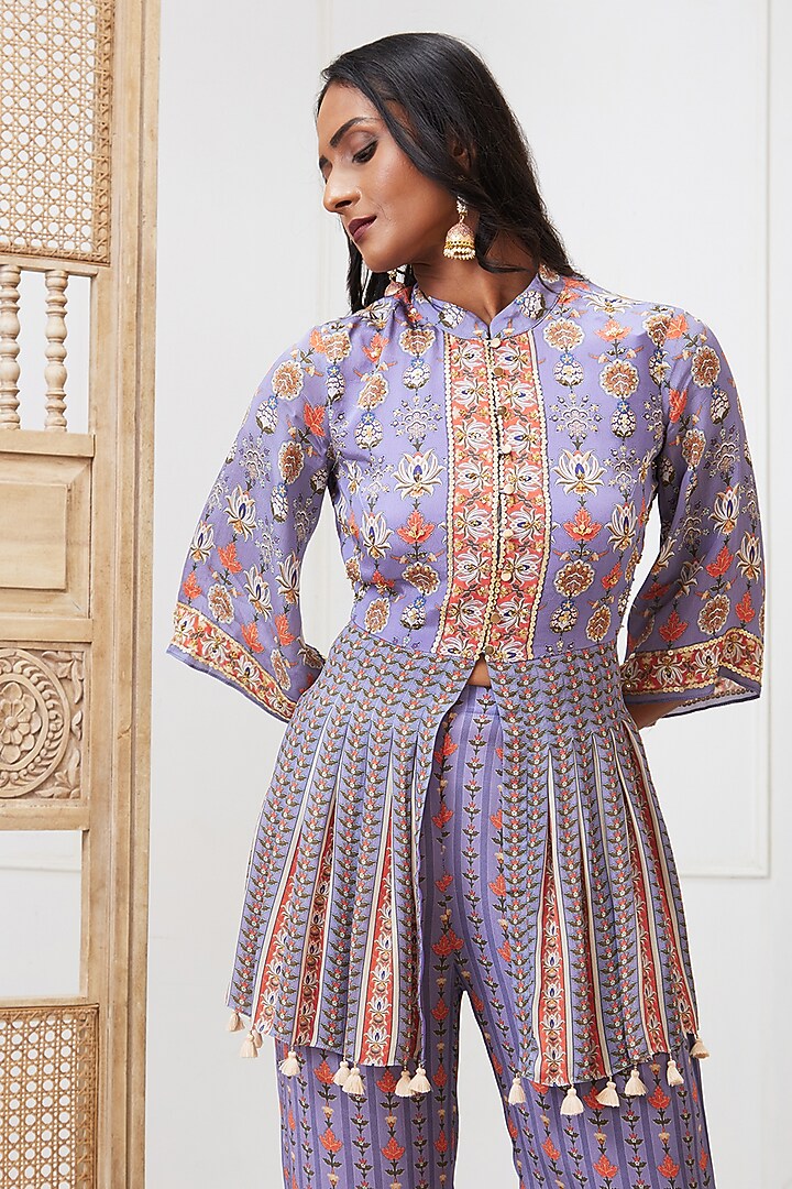 Purple Crepe Embroidered Kurta Set by Soup by Sougat Paul at Pernia's Pop Up Shop