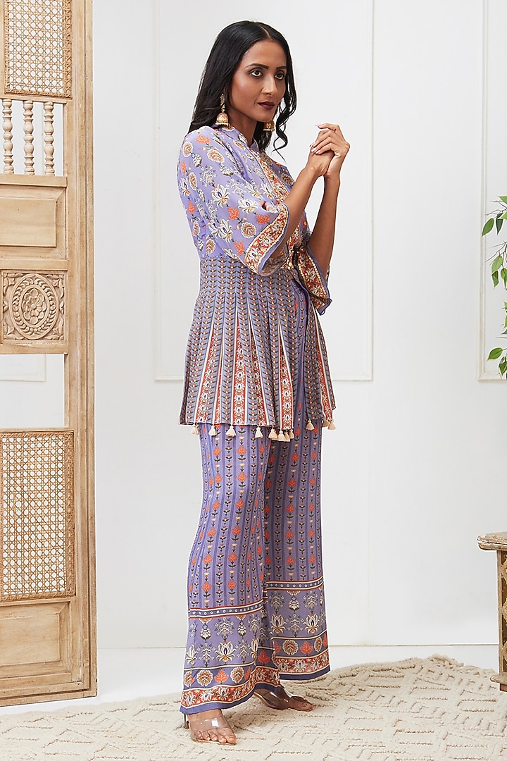 Purple Crepe Embroidered Kurta Set by Soup by Sougat Paul at Pernia's Pop Up Shop