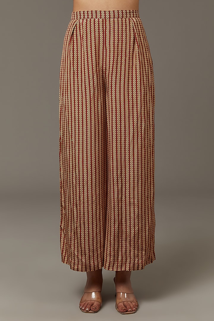 Red Crepe Sequins & Zari Embroidered Kurta Set by Soup by Sougat Paul at Pernia's Pop Up Shop