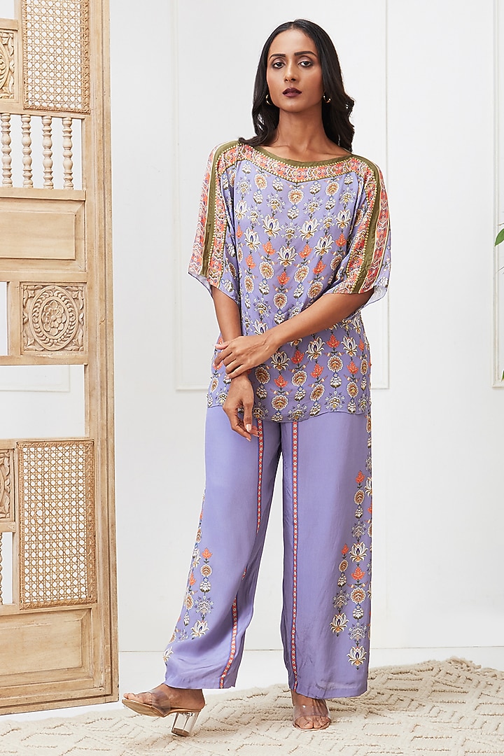 Purple Crepe Embroidered Co-Ord Set by Soup by Sougat Paul at Pernia's Pop Up Shop