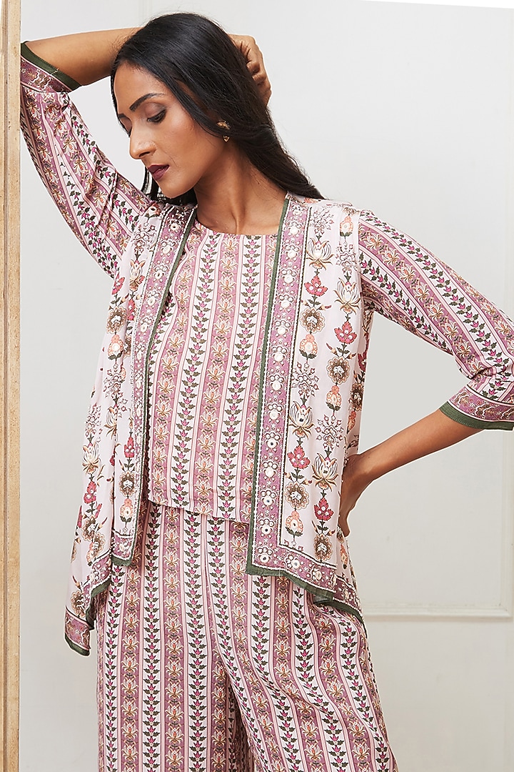 Pink Crepe Embroidered Co-Ord Set by Soup by Sougat Paul at Pernia's Pop Up Shop