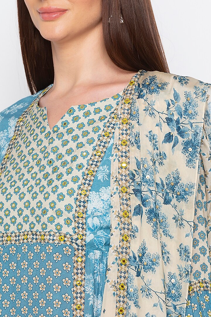 Blue & Off White Embroidered Kurta Set by Soup by Sougat Paul at Pernia's Pop Up Shop