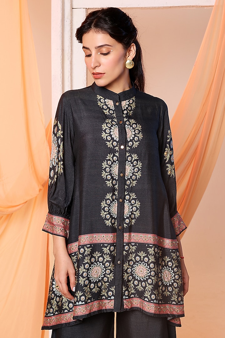 Black Chanderi Embellished Co-Ord Set by Soup by Sougat Paul at Pernia's Pop Up Shop