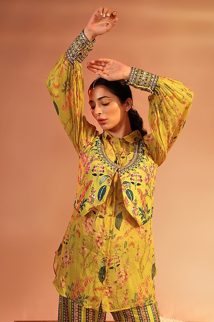 Yellow Organza Printed Shirt Kurta Set by Soup by Sougat Paul at Pernia's Pop Up Shop