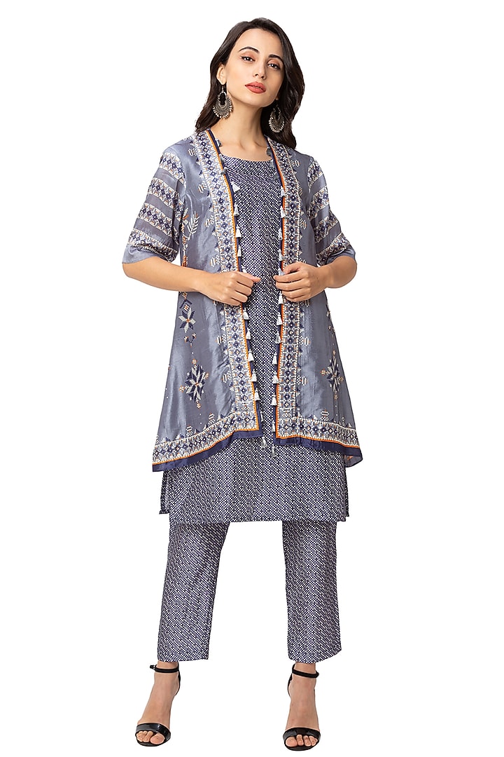 Powder Blue Kurta Set by Soup By Sougat Paul at Pernia's Pop Up Shop