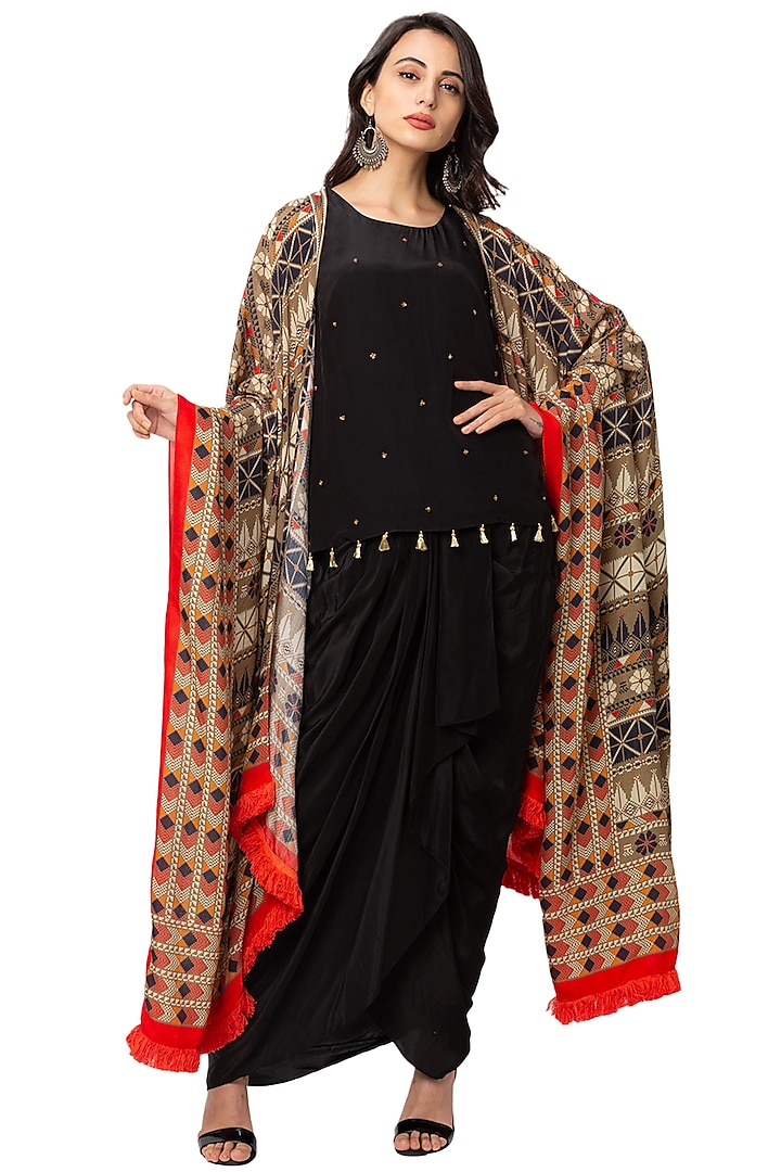 Black Embroidered Cape Set by Soup By Sougat Paul