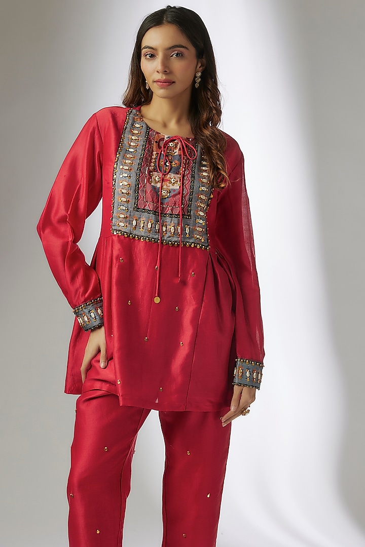 Red Chanderi Hand Embroidered Co-Ord Set by Soup by Sougat Paul at Pernia's Pop Up Shop
