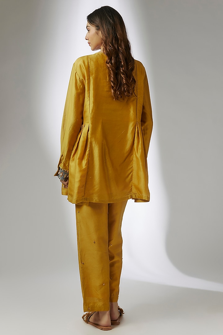 Yellow Chanderi Hand Embroidered Co-Ord Set by Soup by Sougat Paul at Pernia's Pop Up Shop