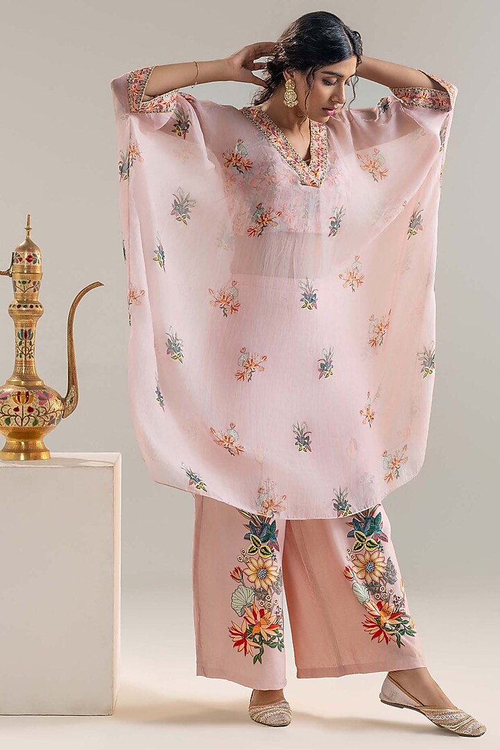 Pink Chanderi Embroidered Kaftan Set by Soup by Sougat Paul at Pernia's Pop Up Shop