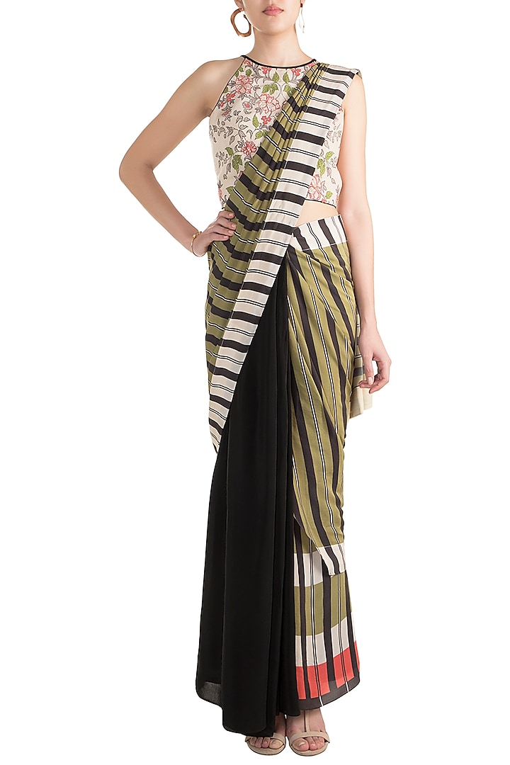 Ivory & Black Party Wear Saree Set by Soup by Sougat Paul at Pernia's Pop Up Shop