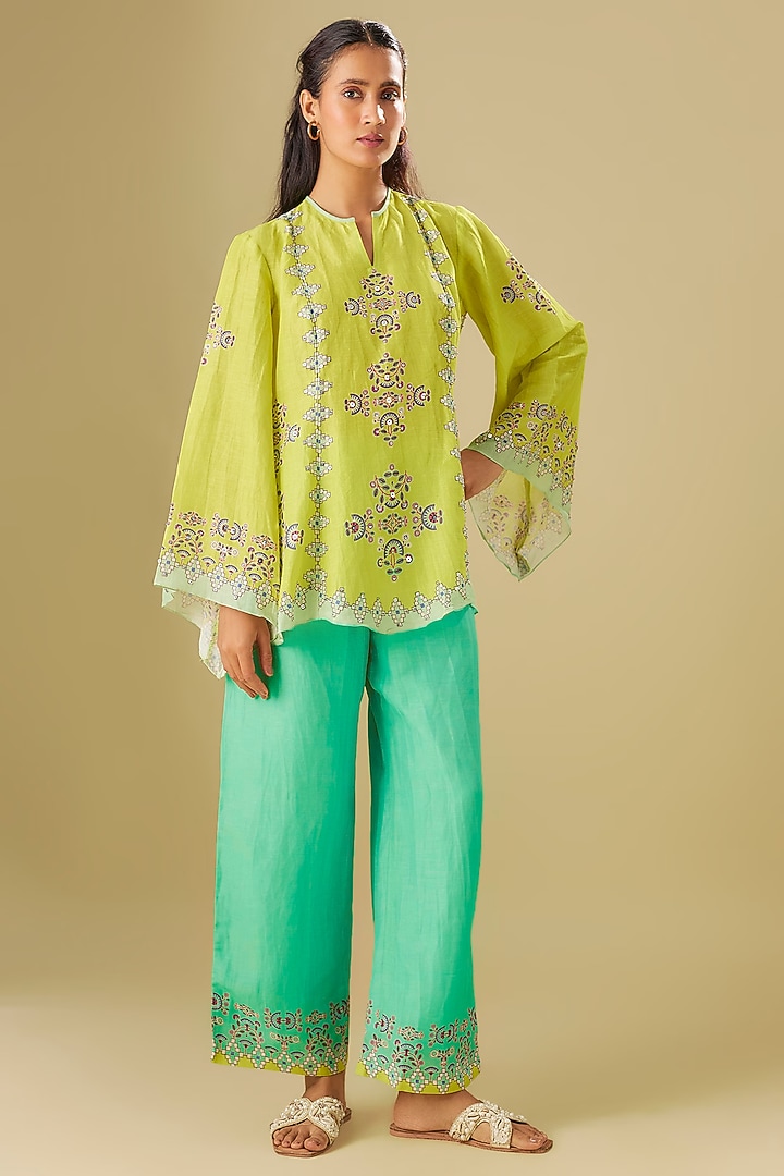 Yellow Linen Hand Embroidered Co-Ord Set by Soup by Sougat Paul at Pernia's Pop Up Shop