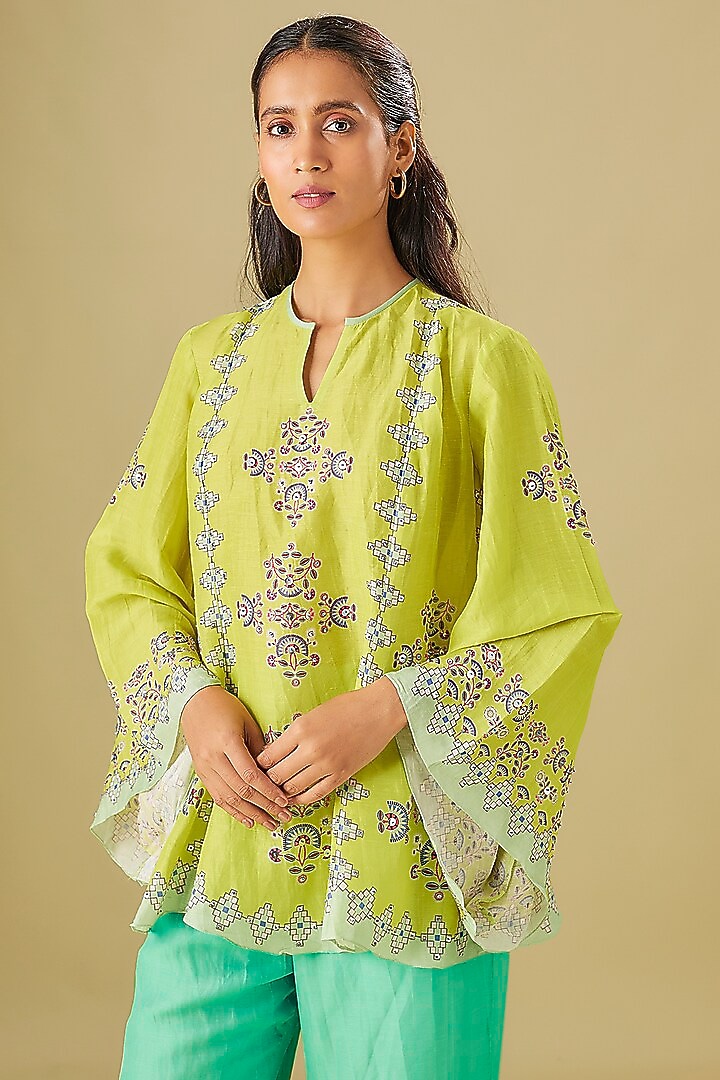 Yellow Linen Hand Embroidered Co-Ord Set by Soup by Sougat Paul at Pernia's Pop Up Shop
