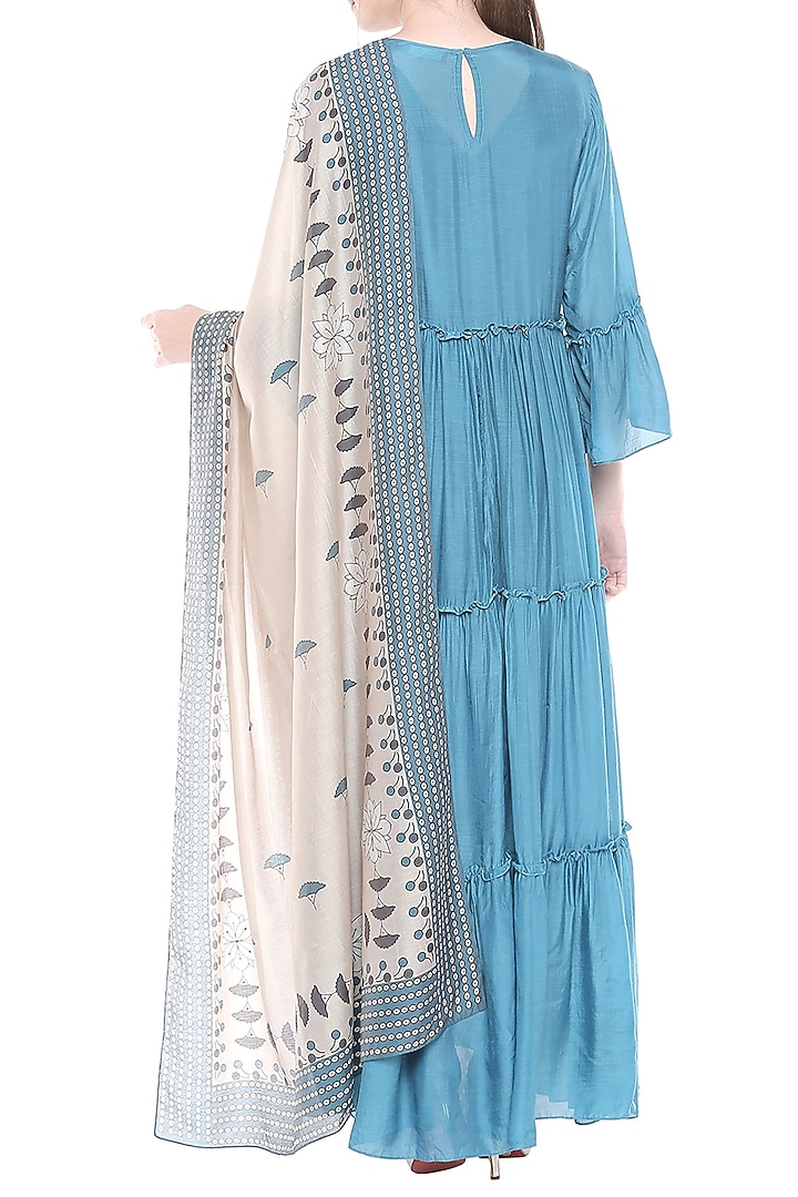 Blue Kurta With Off White Printed Dupatta by Soup by Sougat Paul at Pernia's Pop Up Shop