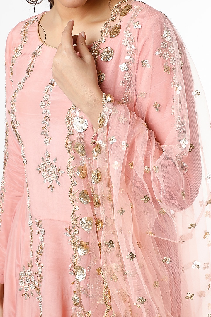 Salmon Peach Gota Patti Embroidered Flared Wedding Anarkali Set by Scarlet by Shruti Jamaal at Pernia's Pop Up Shop
