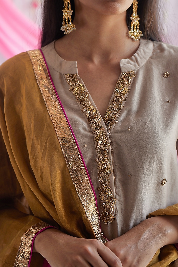 Pearl Beige Hand Embroidered Kurta Set by Shorshe Clothing at Pernia's Pop Up Shop