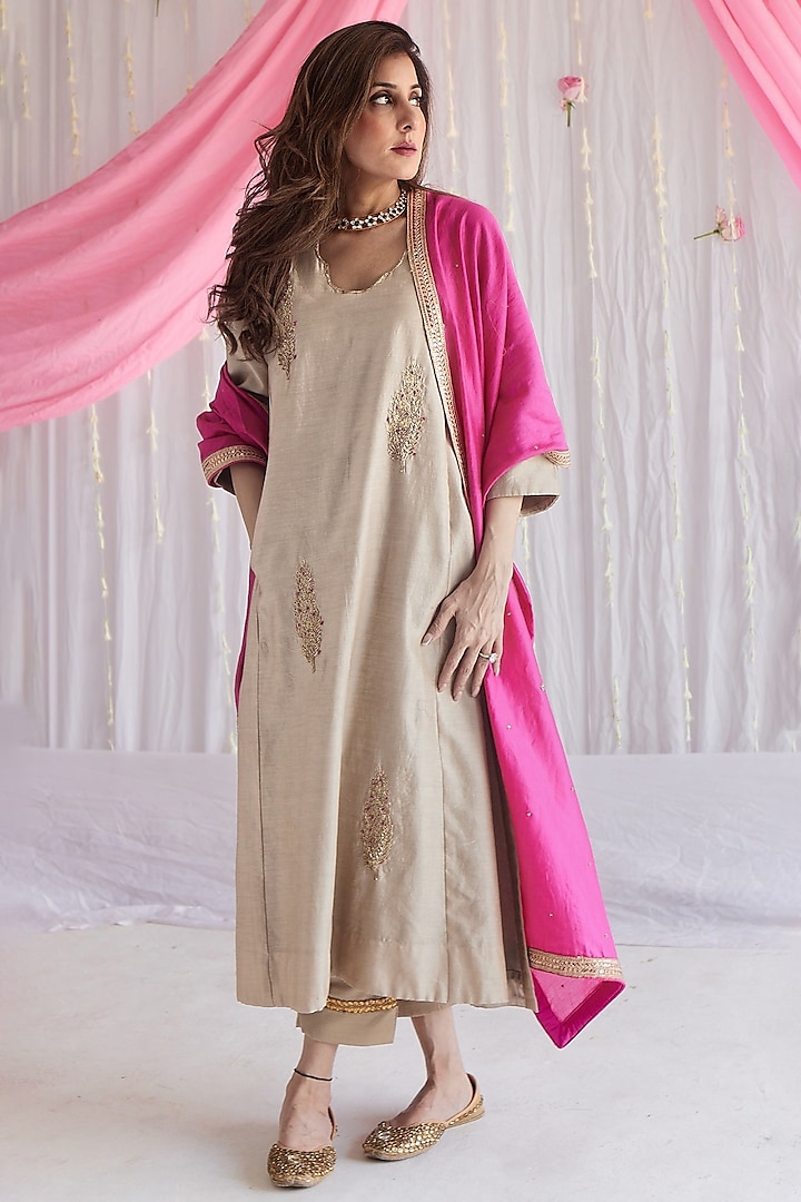 Pearl Beige Embroidered Kurta Set by Shorshe Clothing