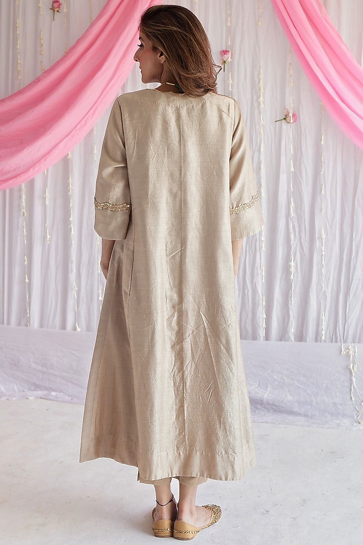 Pearl Beige Embroidered Kurta Set by Shorshe Clothing at Pernia's Pop Up Shop